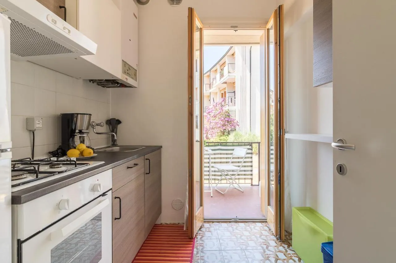 Apartment Sandy Azzurro By Garda Fewo Toscolano Maderno