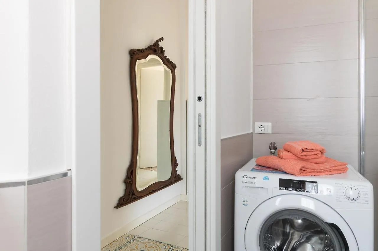 Apartment Sandy Azzurro By Garda Fewo Toscolano Maderno